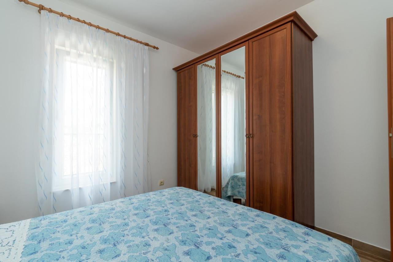 Apartman Dildo Apartamento Trogir Exterior foto